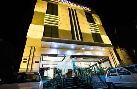 Treebo Trend Freesia Hotel New Delhi